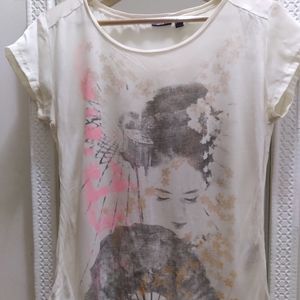 Mexx Tshirt, Beige with print, Size Small